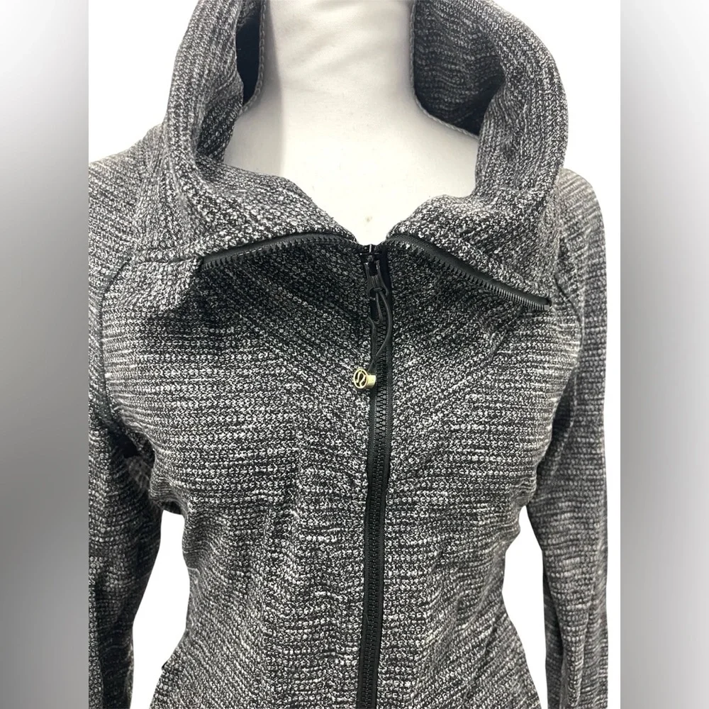Lululemon Be Present Jacket in Coco Pique Black Heathered Full Zip Sweater Sz 12 - Picture 9 of 16